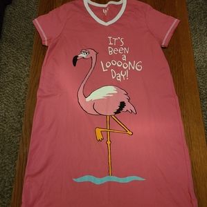 3/$20 Ladies Small Pink Flamingo nightgown